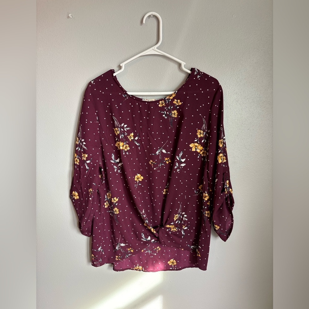 Women’s Floral Top size XL